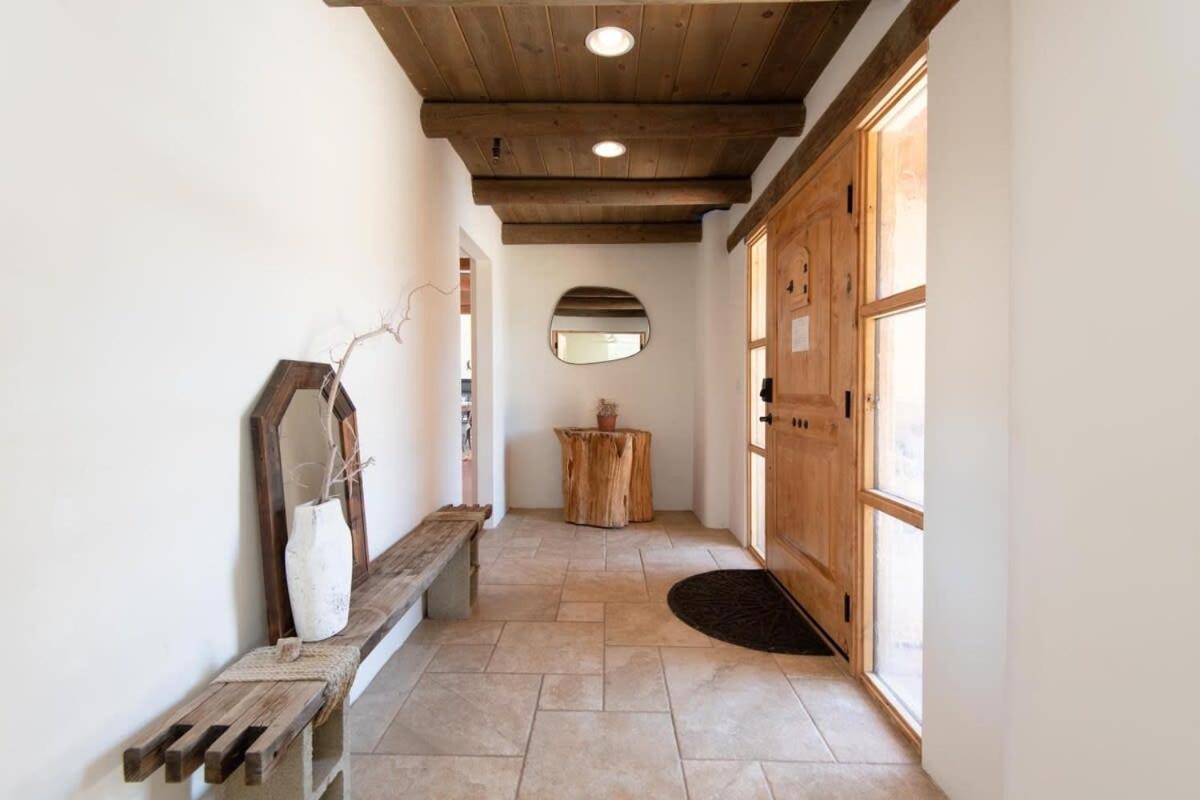 Renovated Lodge - Room 2 With Pool Access Joshua Tree Esterno foto