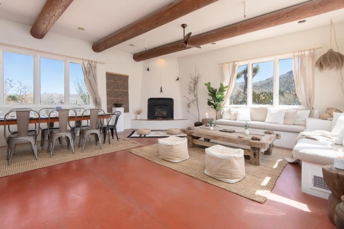 Renovated Lodge - Room 2 With Pool Access Joshua Tree Esterno foto